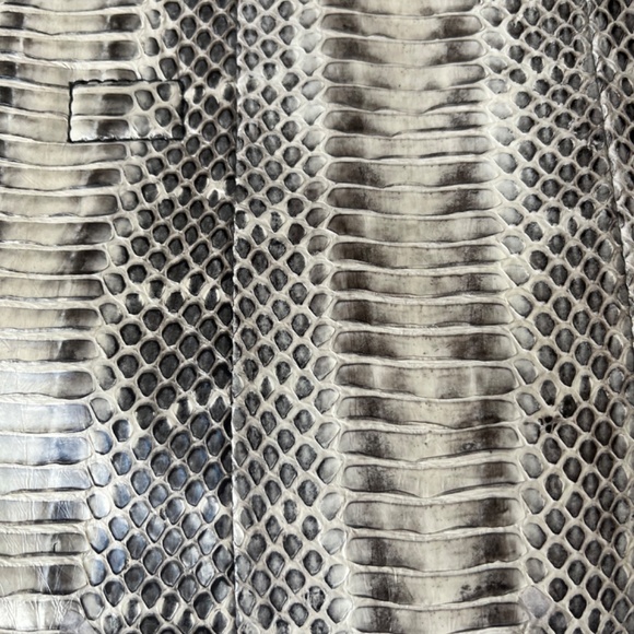 MILLY Mercer Snakeskin Black Leather Shoulder Chain Envelope Clutch - Picture 11 of 11